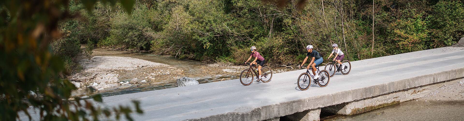 Gravelbiken im Herbst in Klagenfurt